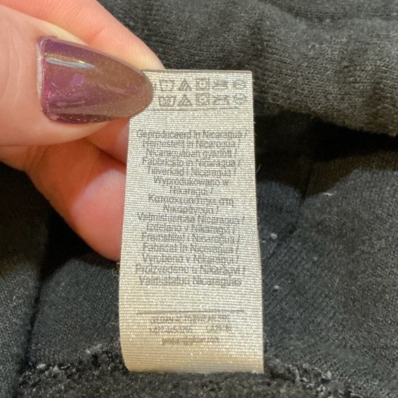 XXXTentacion Broken Heart Black Graphic Hoodie – Size XL - Picture 9 of 9